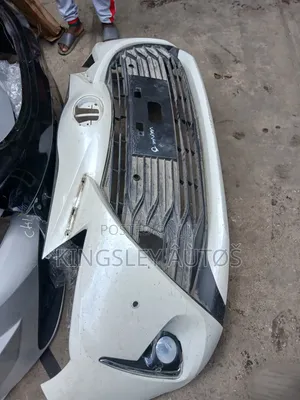 Complete Front Bumper Yaris 2020