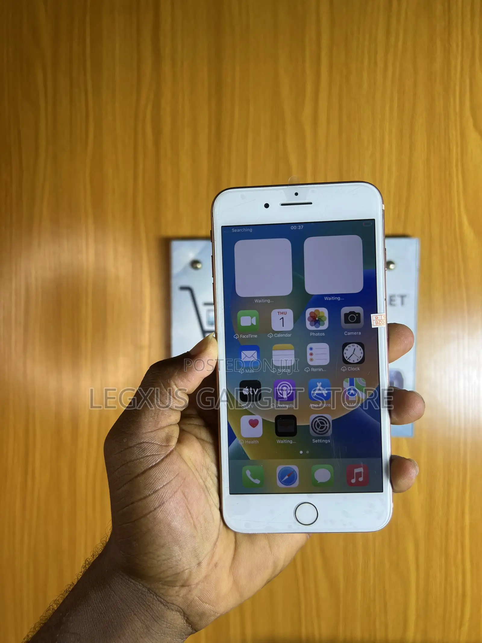 Apple iPhone 8 Plus 64 GB White