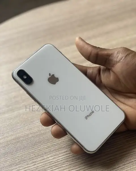 Apple iPhone X 256 GB White