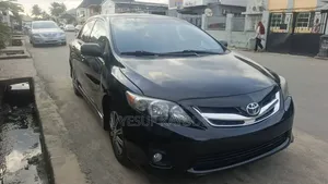 Toyota Corolla 2013 Black
