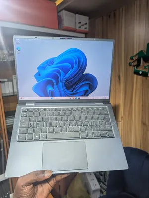 Laptop Dell Latitude 9430 16GB Intel Core i7 SSD 512GB
