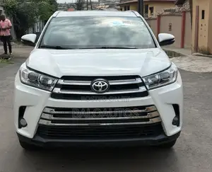 Toyota Highlander XLE 2019 White