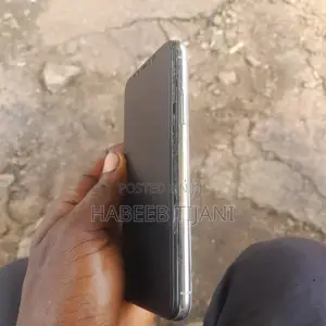 Apple iPhone X 64 GB White