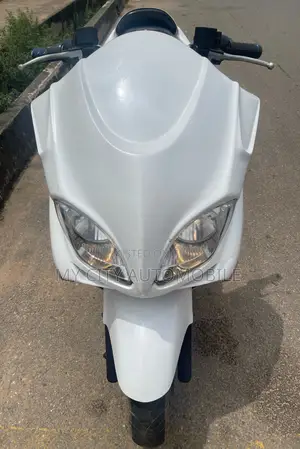Honda Forza 2018 White