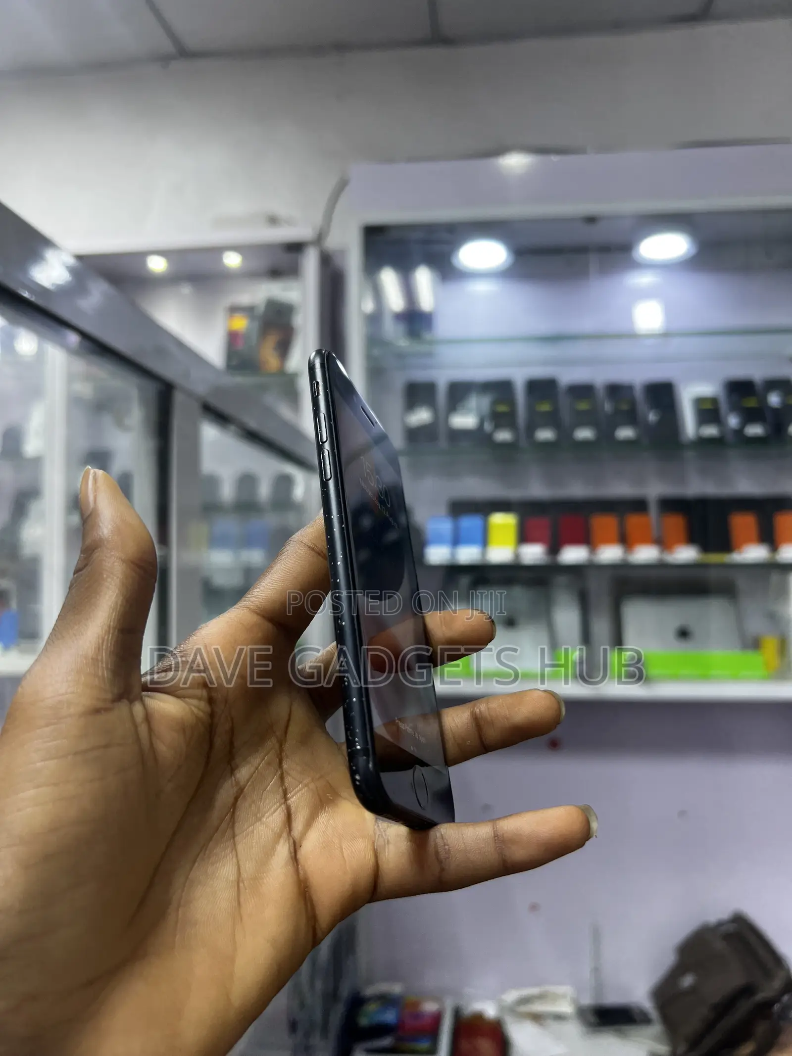 Apple iPhone 7 32 GB Black