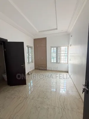 2bdrm Block of Flats in Gwarinpa Main, Bunkoro for rent