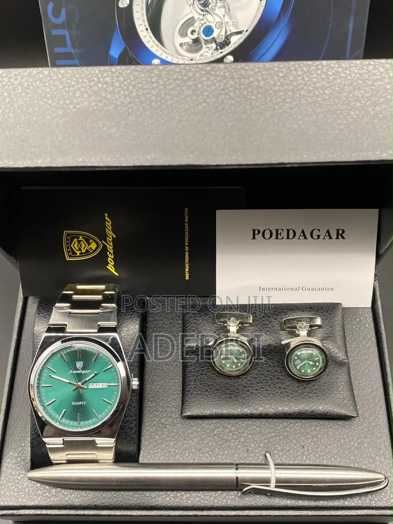 Poedagar Watch