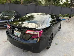 Toyota Camry SE 4dr Sedan (2.5L 4cyl 6A) 2013 Black