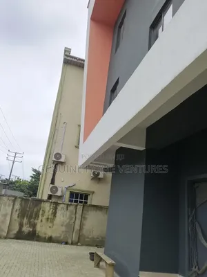Commercial Building in Commercial Area Ikorodu for Lease