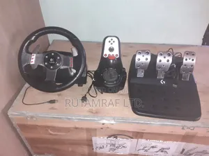 Logitech G27 Force Feedback Racing Wheel, With Sequential Shifter. Ps3