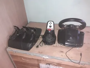 Logitech G27 Force Feedback Racing Wheel, With Sequential Shifter. Ps3