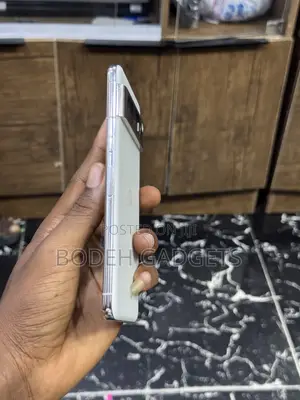 Google Pixel 8 Pro 128 GB Gold