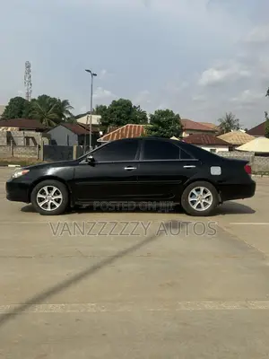 Toyota Camry LE 4dr Sedan (2.4L 4cyl 5A) 2005 Black
