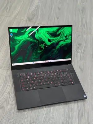 Laptop Razer 16GB Intel Core i7 SSD 512GB