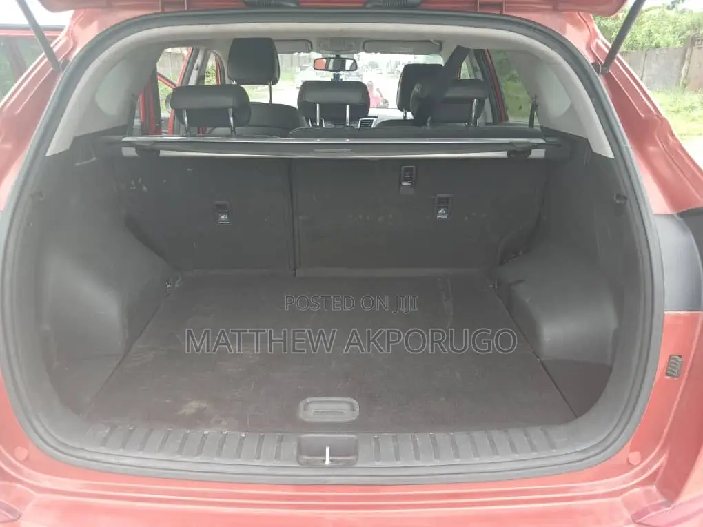 Hyundai Tucson 2017 Orange