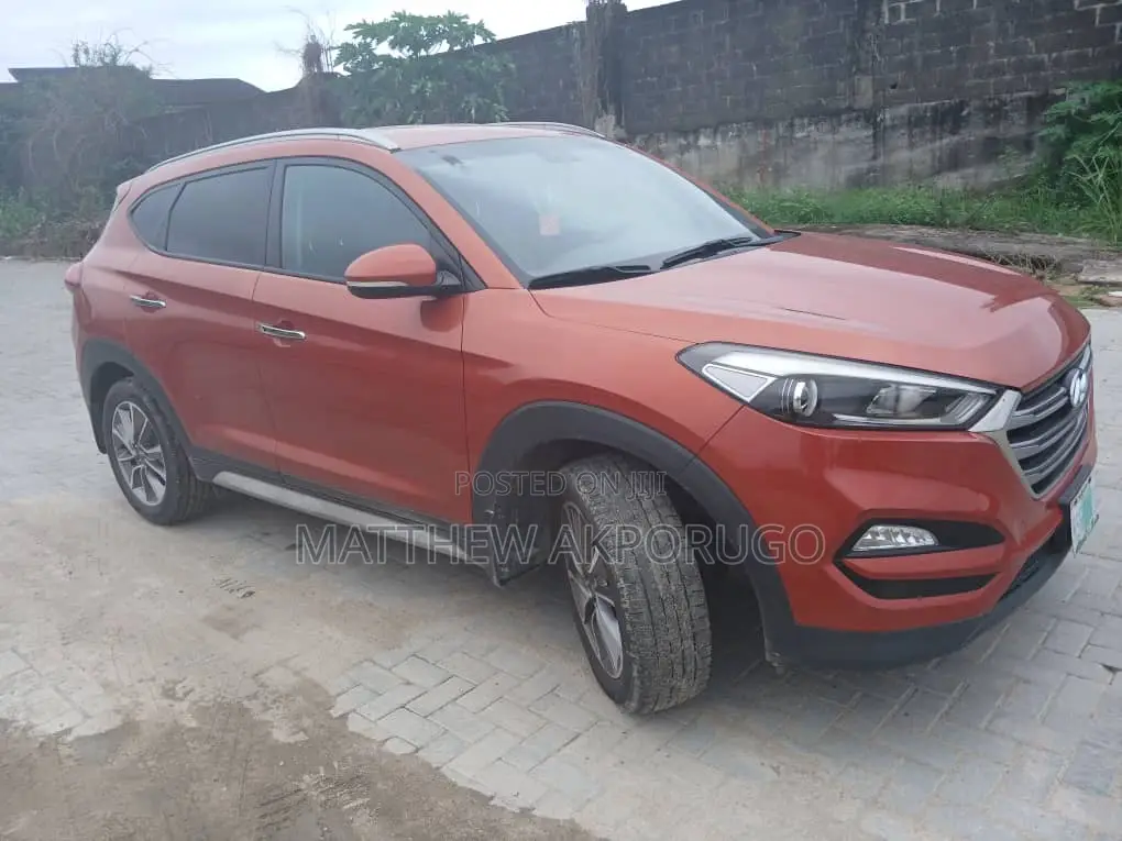 Hyundai Tucson 2017 Orange