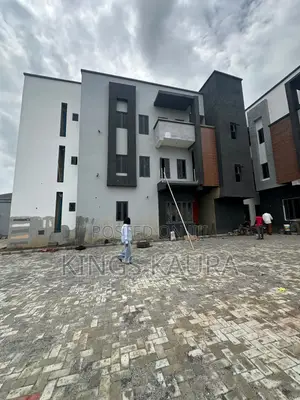 3bdrm Apartment in Kaura for sale