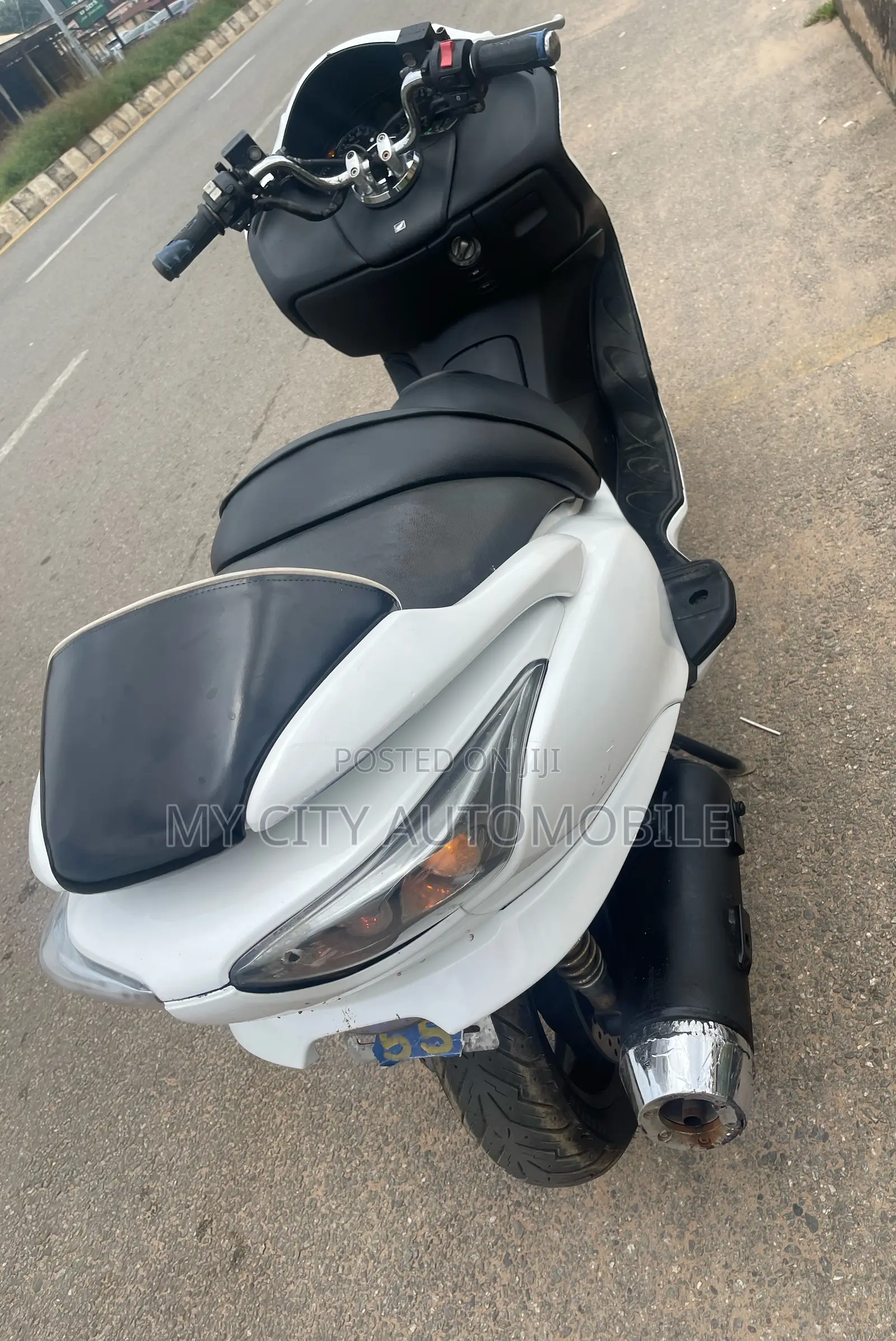 Honda Forza 2018 White