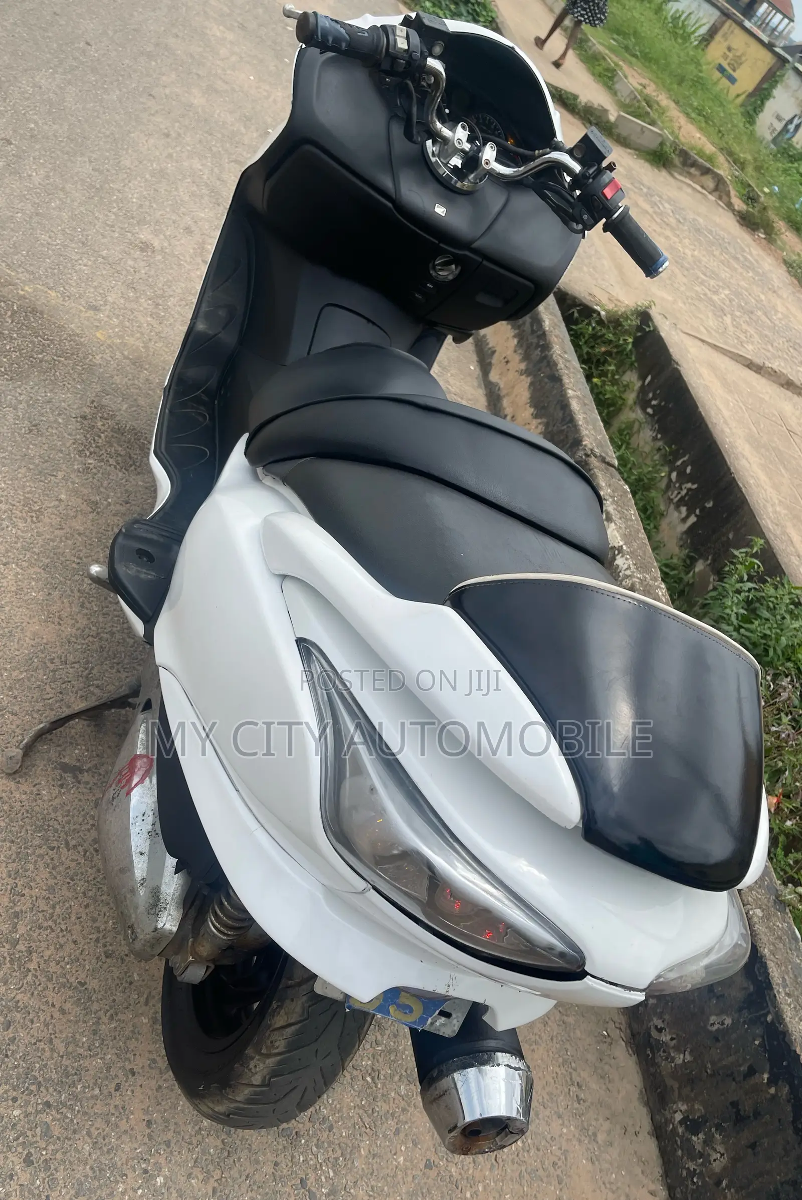 Honda Forza 2018 White