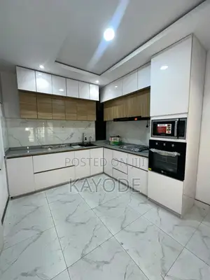 4bdrm Duplex in Ologolo for rent