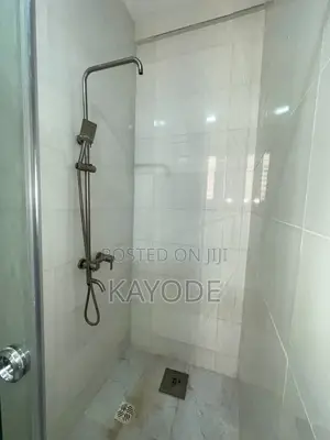 4bdrm Duplex in Ologolo for rent