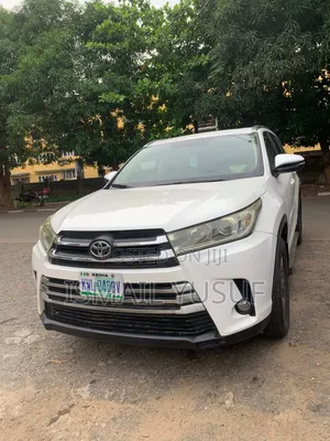 Toyota Highlander 2015 Off white