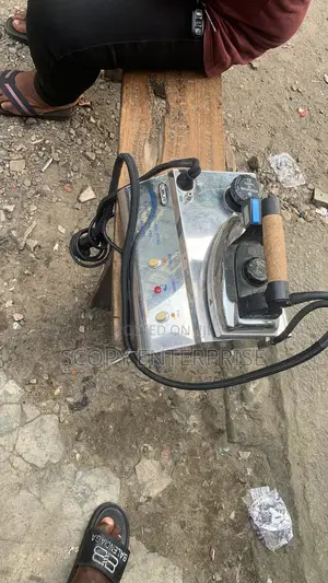 Lelit Industrial Steam Iron