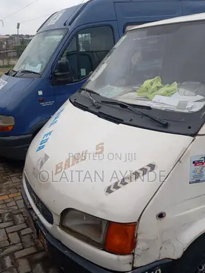 Ford Transit 1995 White