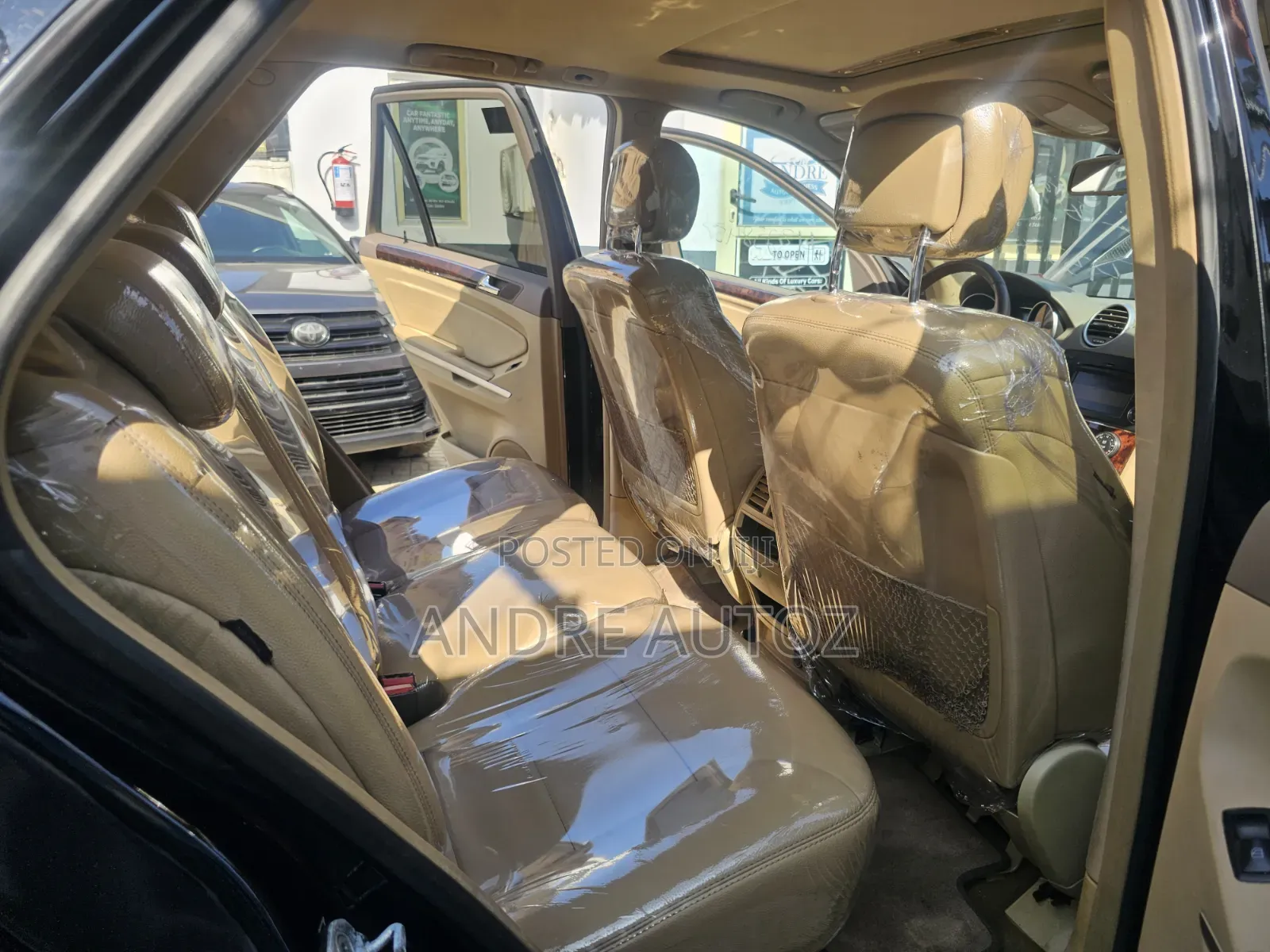 Mercedes-Benz M Class 2011 Black