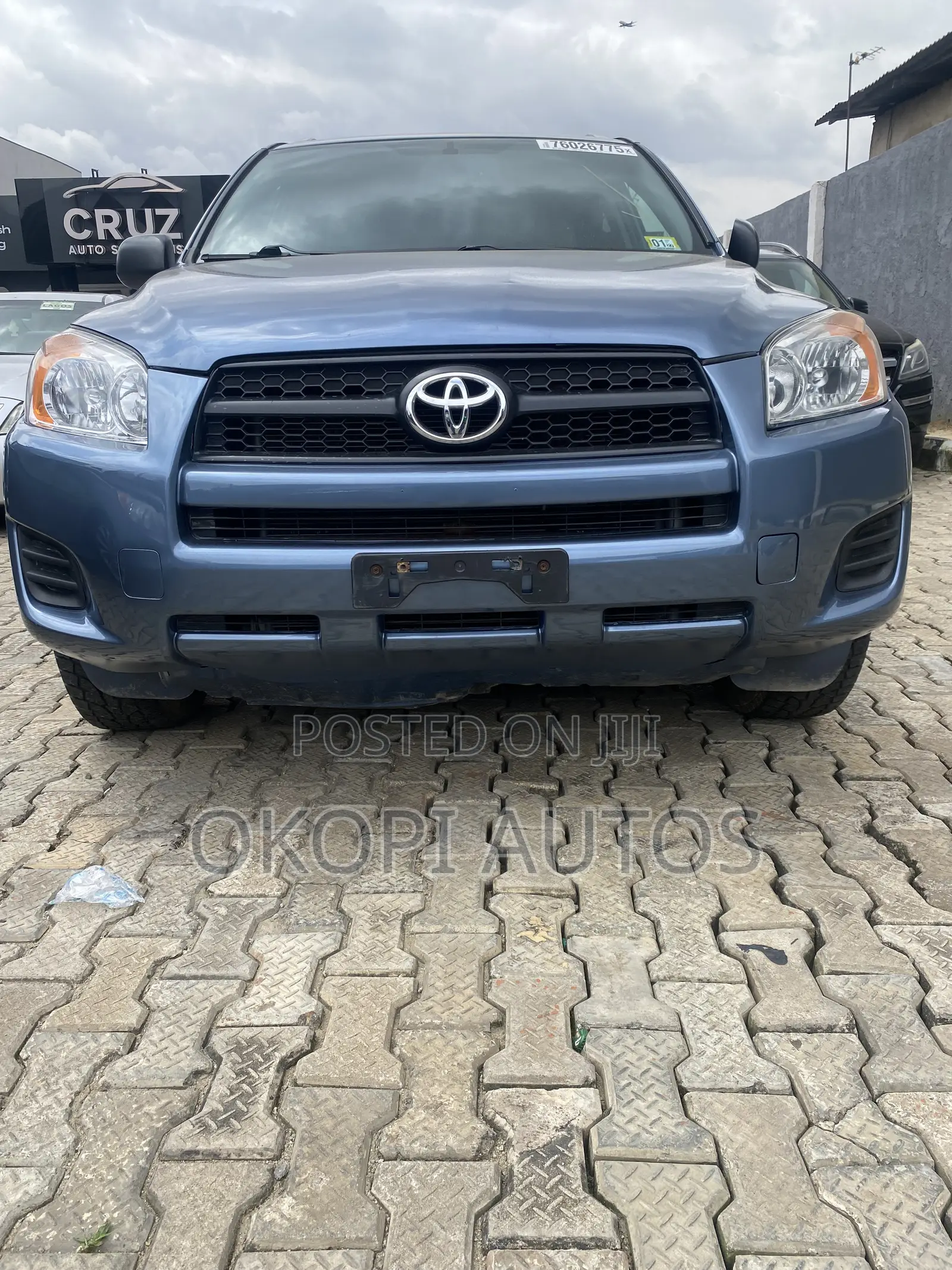 Toyota RAV4 2013 Blue