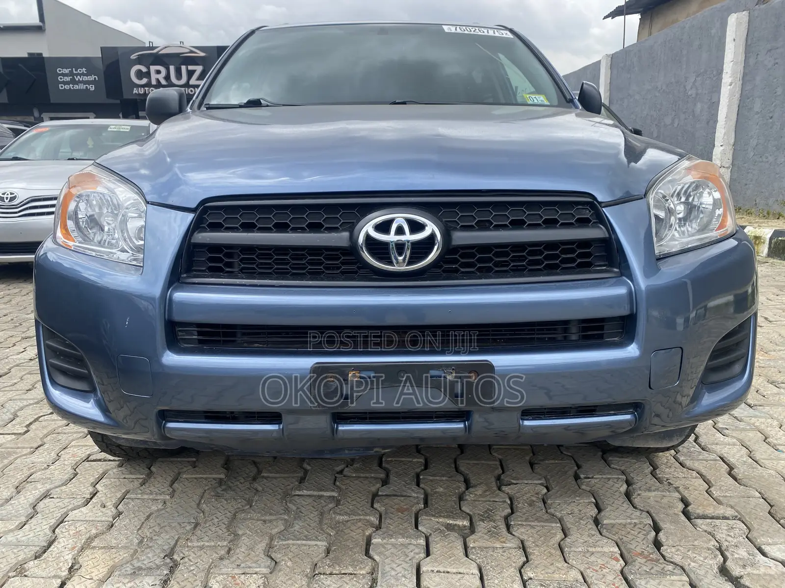 Toyota RAV4 2013 Blue