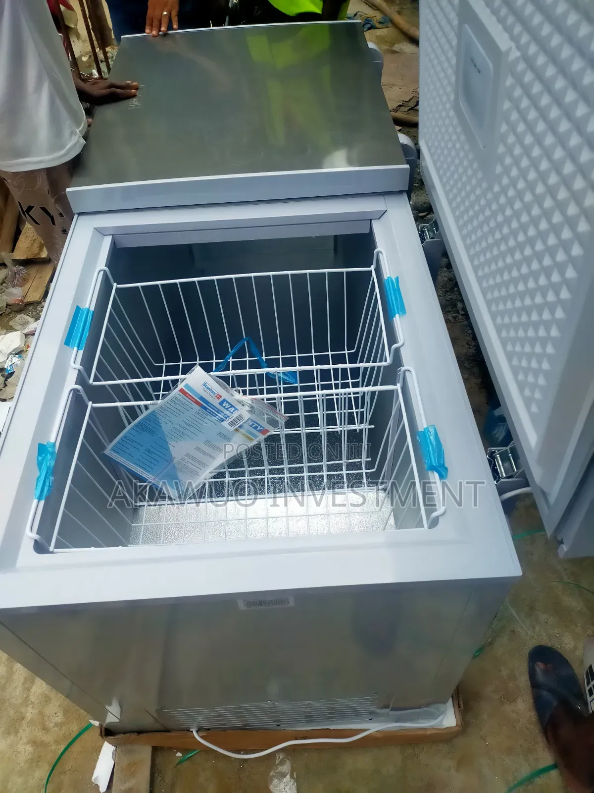 Scanfrost Inverter Freezer 500 Liters