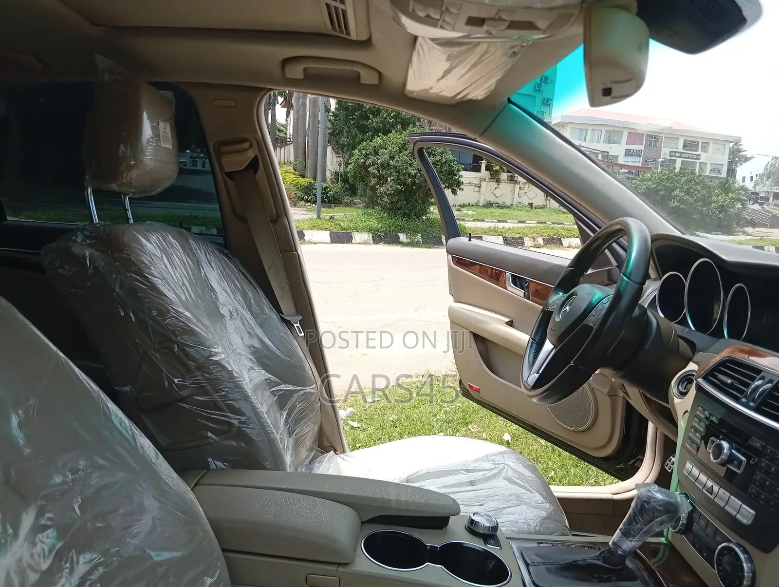 Mercedes-Benz C300 2013 Black