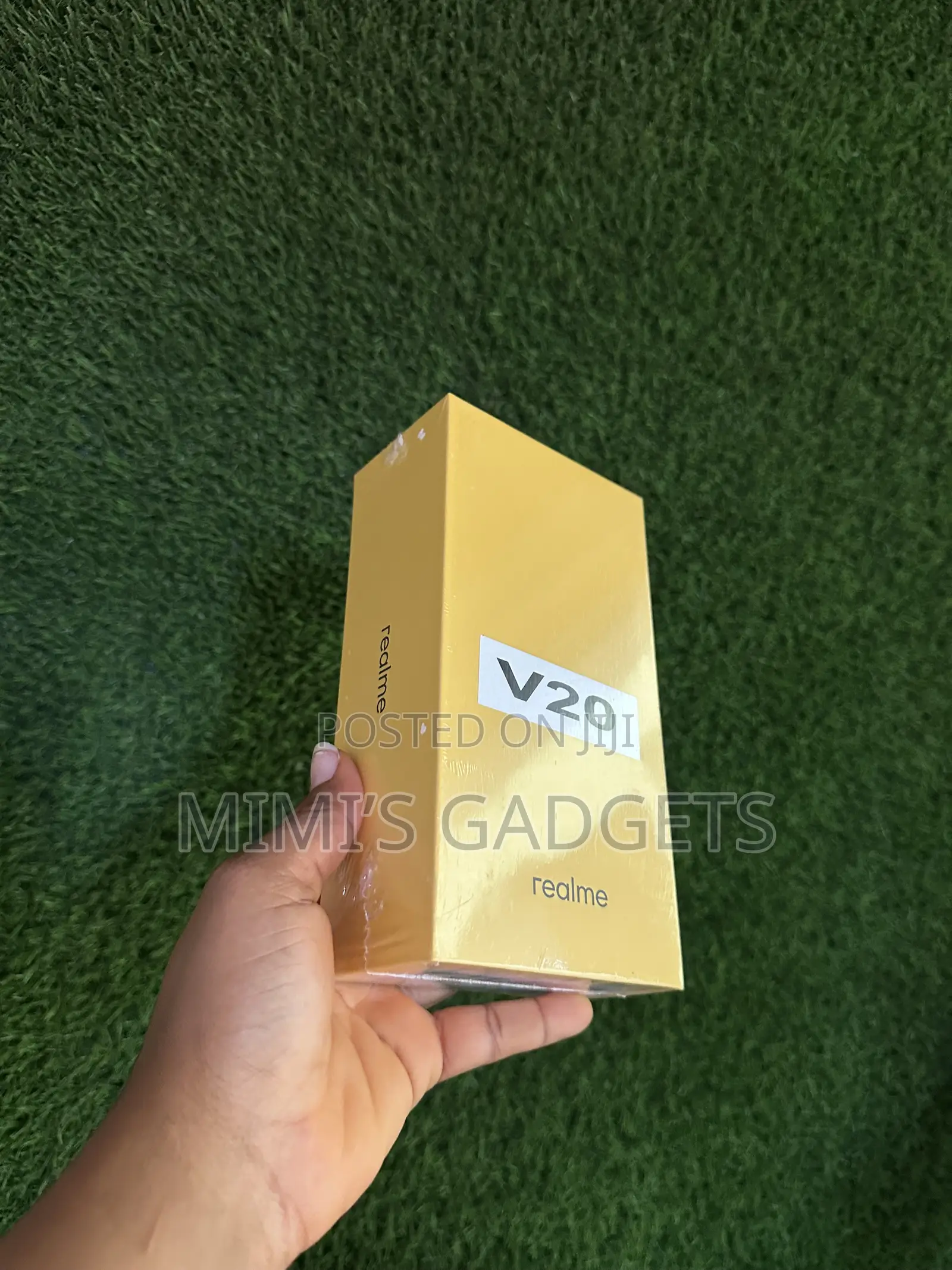 New Realme V20 128 GB