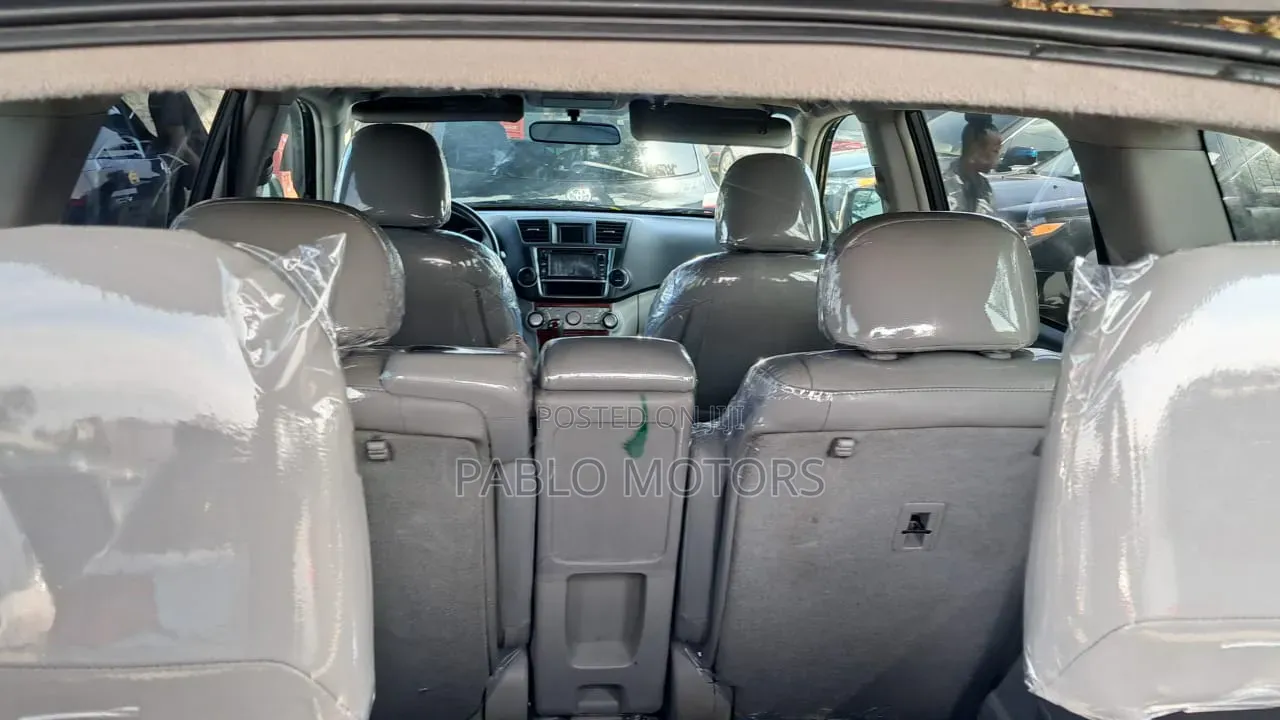Toyota Highlander 2012 Gray