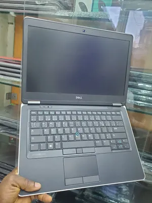 Laptop Dell Latitude 7440 8GB Intel Core i7 SSD 256GB