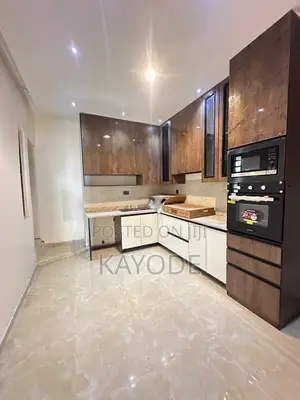 4bdrm Duplex in Ologolo for rent