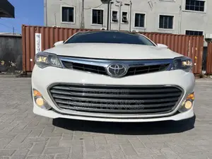 Toyota Avalon 2016 White