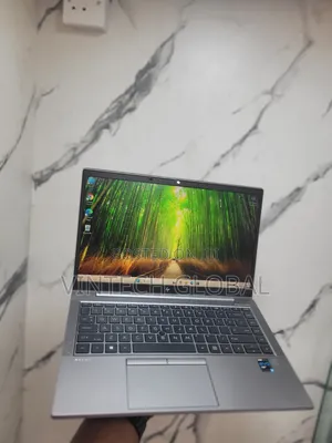 Laptop HP ZBook Firefly G8 8GB Intel Core i5 SSD 256GB