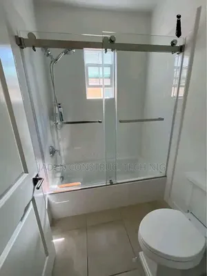 Shower Cubicle With 10mm Glass