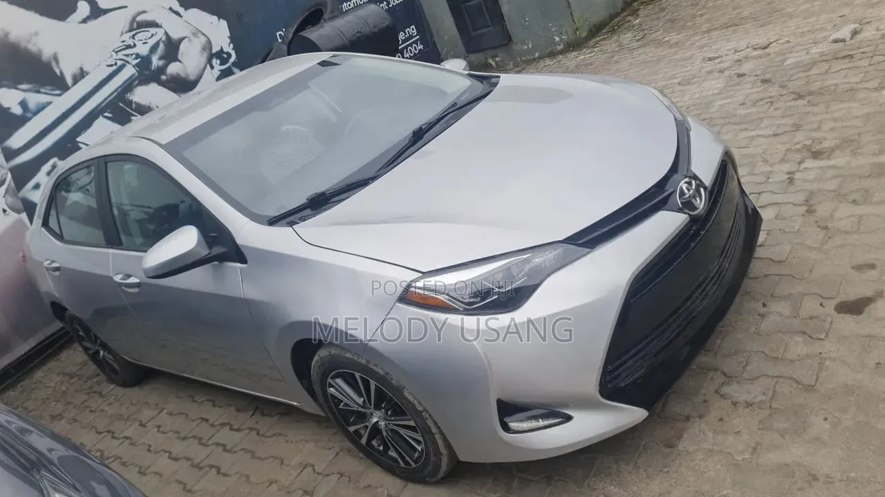 Toyota Corolla 2016 Silver