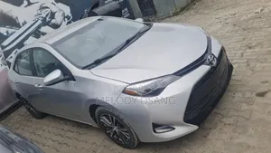 Toyota Corolla 2016 Silver