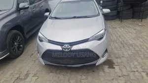 Toyota Corolla 2016 Silver