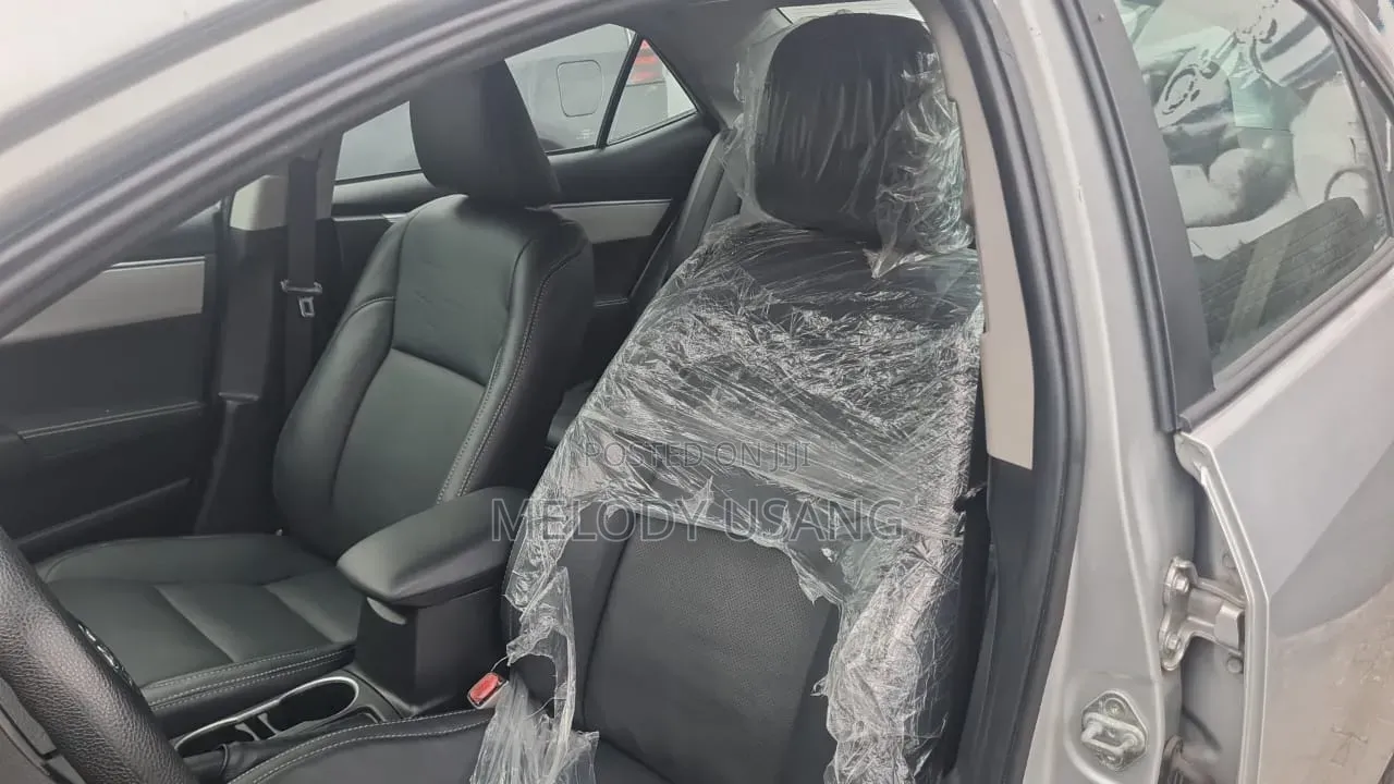 Toyota Corolla 2016 Silver