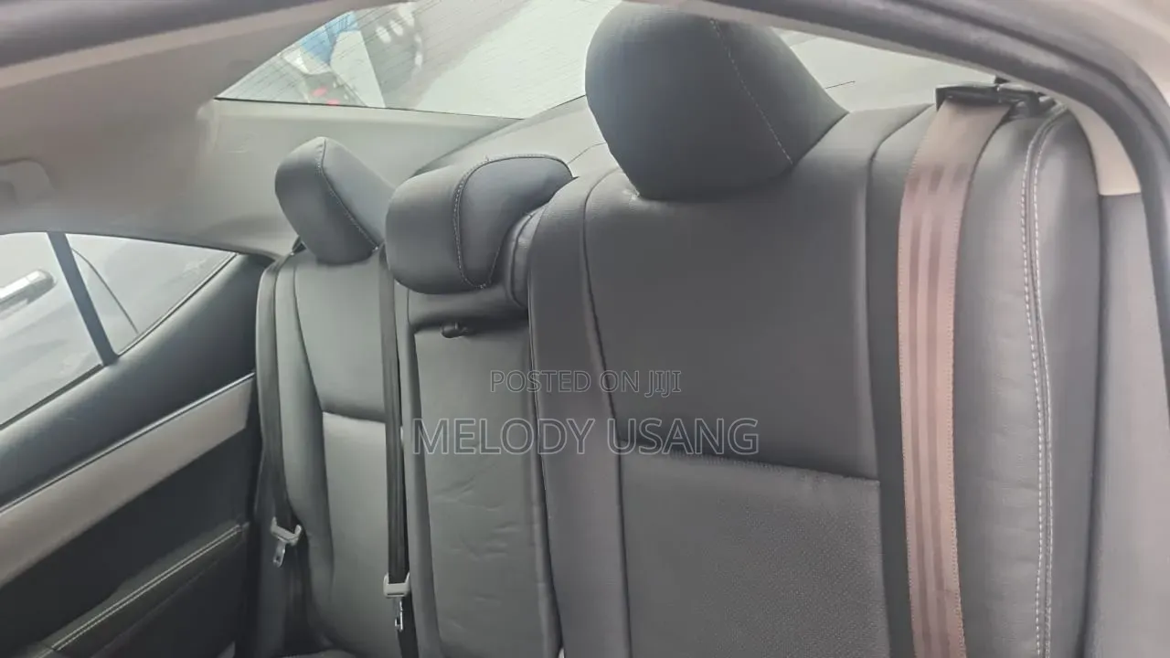 Toyota Corolla 2016 Silver