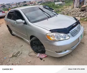 Toyota Corolla 2005 Silver