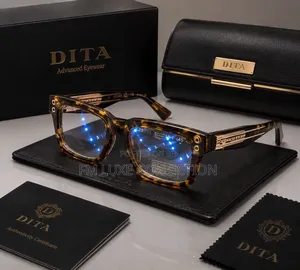 Dita Photochromic/Blue Light Glasses