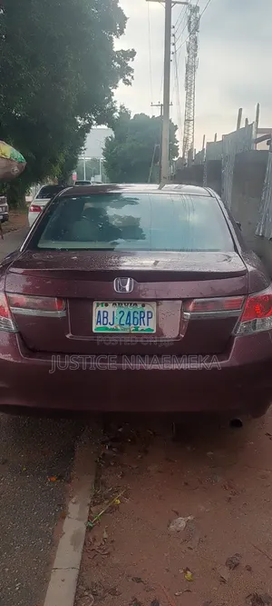 Honda Accord 2010 Maroon