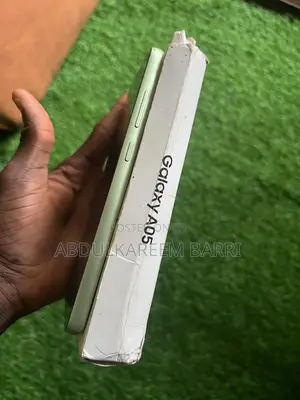 Samsung Galaxy A05 64 GB Green