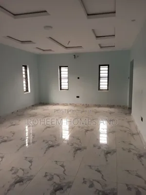 5bdrm Duplex in Secured Estate, Magodo Isheri for sale
